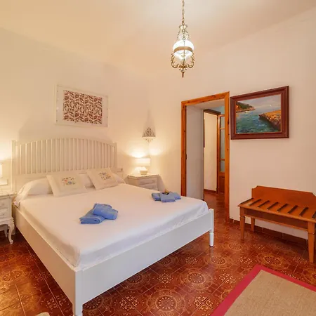 Es Muntant By Interhome Hébergement de vacances Establiments